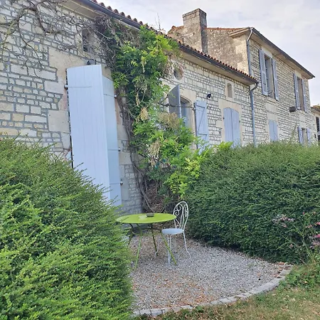 Le Jardin Des Bosquets - D'hote 4* Auchay-sur-Vendee