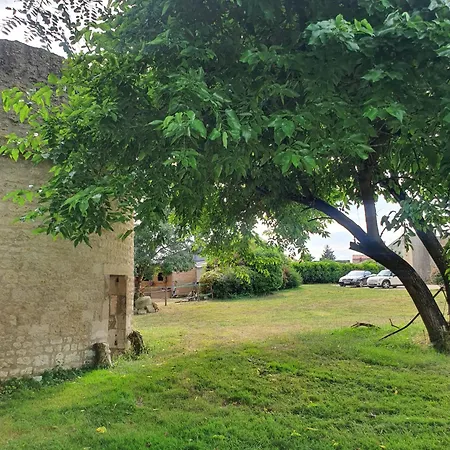 فندق مبيت وإفطار Le Jardin Des Bosquets