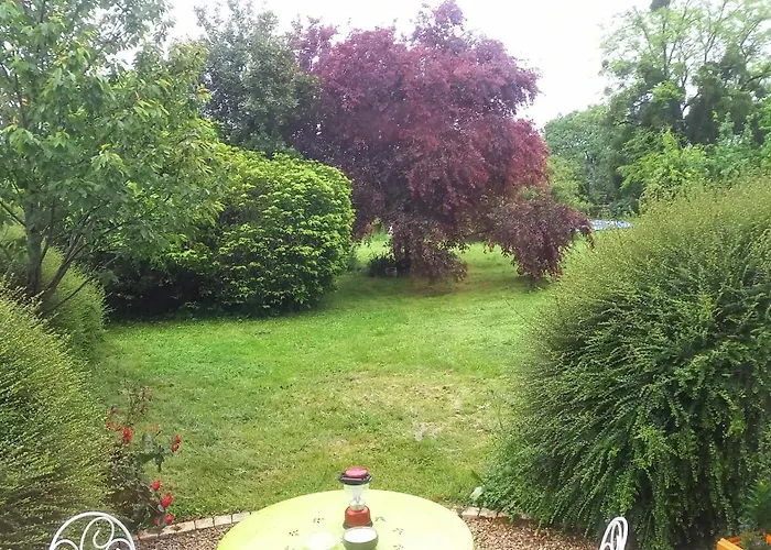 Le Jardin Des Bosquets 3*